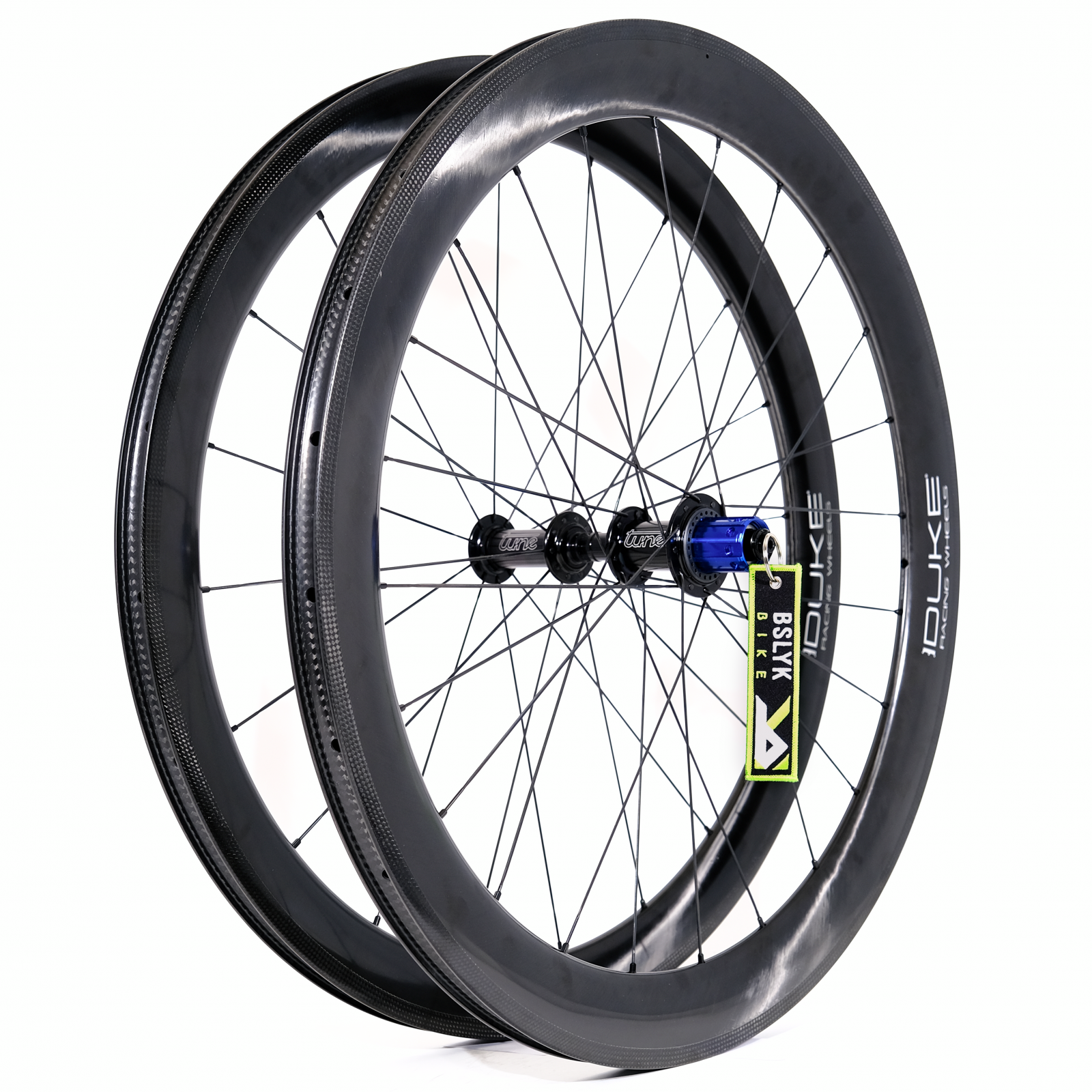 DUKE BACCARA SLR2 / TUNE MIG MAG / PATINS